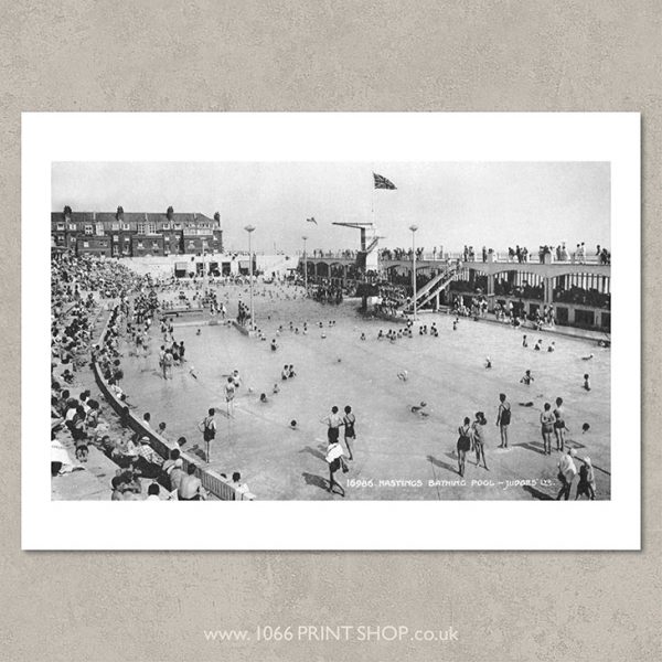 St Leonards Bathing Pool 1947